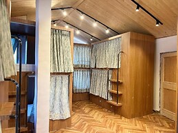 Joey's hostel.