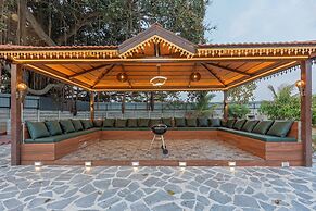 Courtyard Banyan Rustic 2 BHK villa