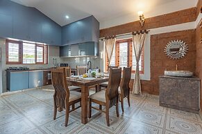 Courtyard Banyan Rustic 2 BHK villa