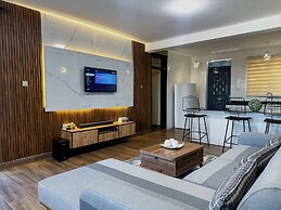 Vee Hotel Apartments