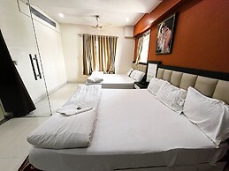Beach Side Hotels Big boss