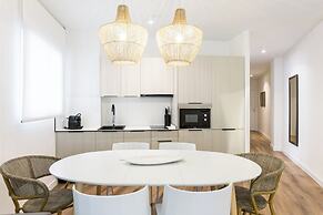MOON Apartments