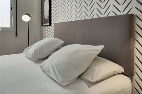 MOON Apartments