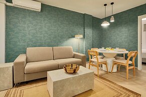 MOON Apartments