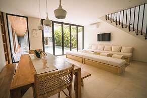TheHub Pererenan
