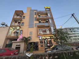Hotel Sarveshwar Palace