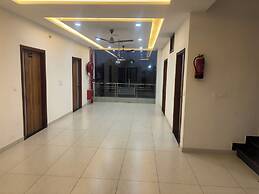 Hotel Sarveshwar Palace