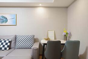 Qingni No. 8 Hotel Apartment