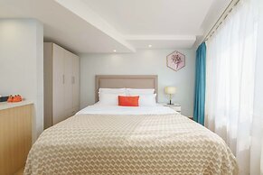 Qingni No. 8 Hotel Apartment