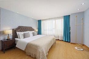 Qingni No. 8 Hotel Apartment