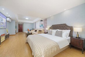 Qingni No. 8 Hotel Apartment