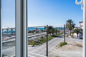 Tyris - 1-BR Apt. & Balcony in Larnaca
