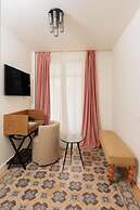 Bugan - Villa Athens