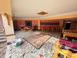 Siyob Hotel & Hostel
