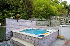 ELIVAAS Serenita Abode Tranquil Escape
