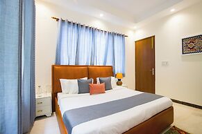 ELIVAAS Serenita Abode Tranquil Escape