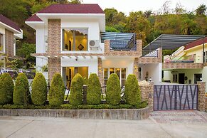 ELIVAAS Serenita Abode Tranquil Escape