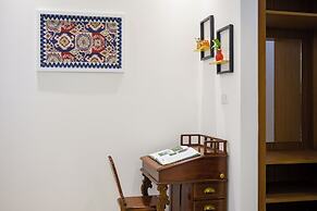 ELIVAAS Serenita Abode Tranquil Escape