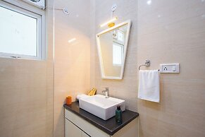 ELIVAAS Serenita Abode Tranquil Escape