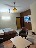 The Grey Leaf Residency