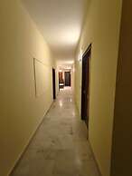 The Grey Leaf Residency