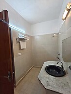 The Grey Leaf Residency