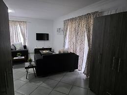 The Klip Pot is a Open Plan Self Catering Unit