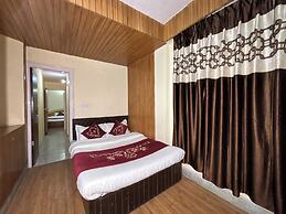 Hotel Amar Palace Shimla Mountain View