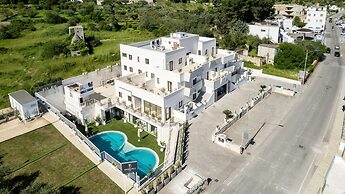 ARBORIS BELLI HOTEL