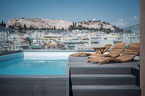 THE EDGE Luxurious Penthouse Shared Gym