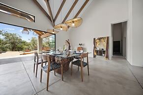 Kimbilia Luxury Villa