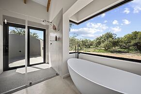 Kimbilia Luxury Villa