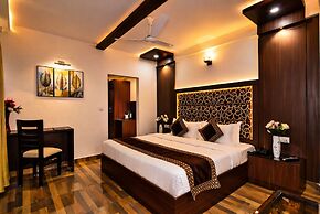 DLS Kapoor Resort