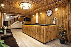 DLS Kapoor Resort
