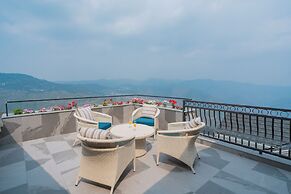 ELIVAAS privé The Royce Orchid 4BHK