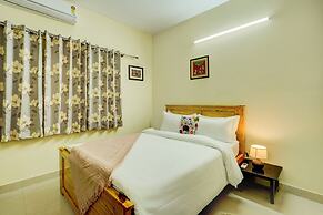 Alaya Stays Saffron Breeze Apartment