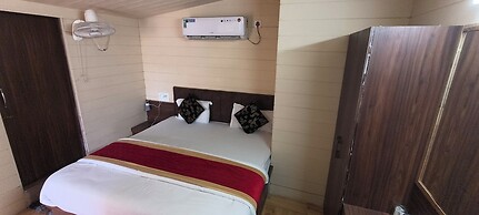 HOTEL ROYAL PALACE