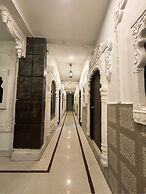 HOTEL ROYAL PALACE