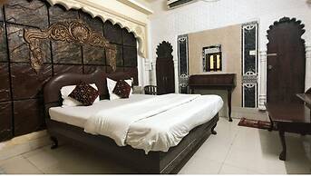 HOTEL ROYAL PALACE