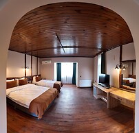 DIAMOND KORU HOTEL