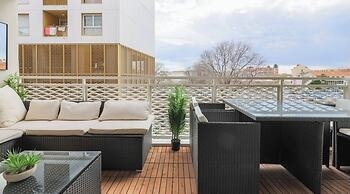 Q&R Renting - Suites Design Luxueuses