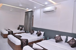 HOTEL D SQUARE Shirdi