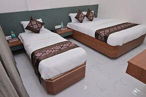 HOTEL D SQUARE Shirdi