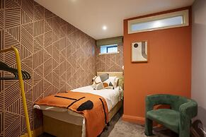 Central Harrogate 2 Bed Apartment With Patio
