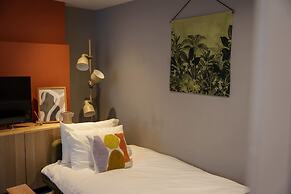 Central Harrogate 2 Bed Apartment With Patio