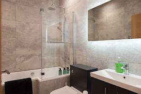 Bright 2-bed Flat - Harrogate Town Centre - 4 Bed