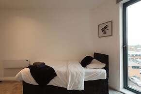 Modern Central Leeds 3 Bedroom Apartment Sleeps 6