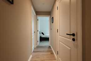 Modern Central Leeds 3 Bedroom Apartment Sleeps 6