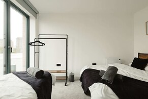 Modern Central Leeds 3 Bedroom Apartment Sleeps 6