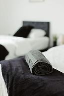 Modern Central Leeds 3 Bedroom Apartment Sleeps 6